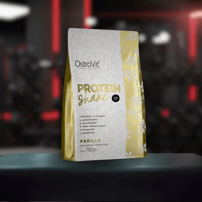 Amestecul proteic 700g vanilie Gymbros într-o sală de fitness